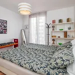 Neda Apartment Split