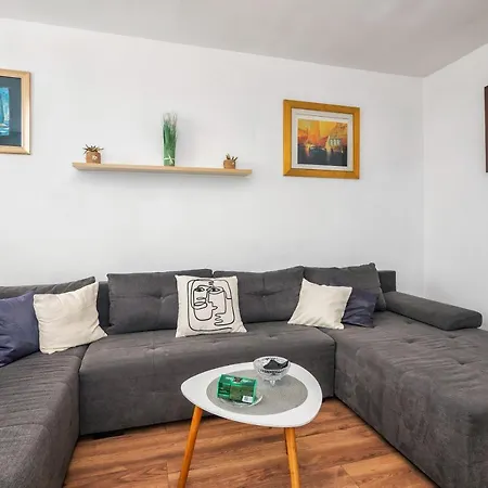 Apartman Neda *