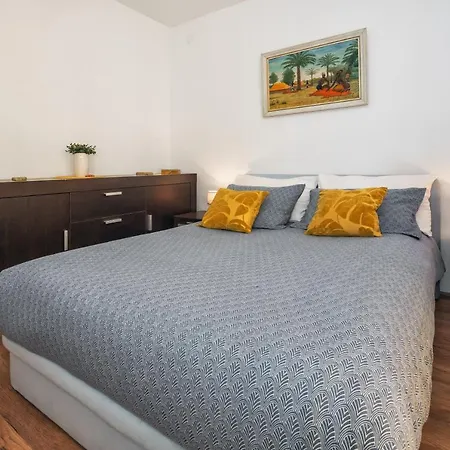 Neda Apartman
