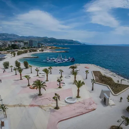 Neda * Split